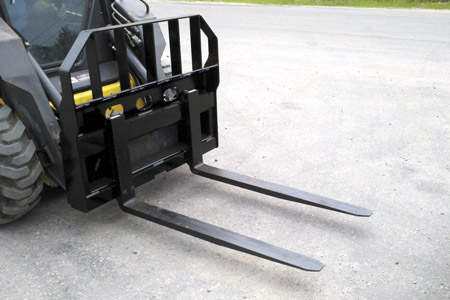 Standard Walk-Thru Pallet Forks Skid Loader